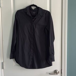 Ann Taylor Oversized Button Down in Black Size Small
